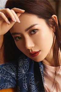 两个老妇一起弄我小说