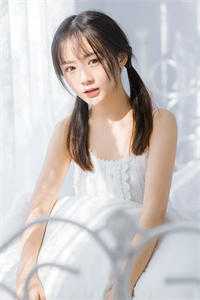 解开村妇的裙子猛烈进入小说