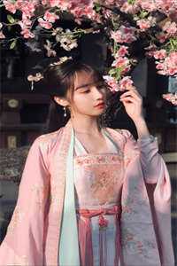 金发女奴隶