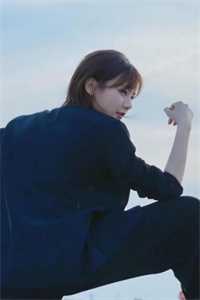 莉雅丝吉蒙里全彩本子