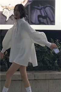 纪湘视频一女战四男