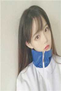 女同学用丝袜臭脚给我打脚枪