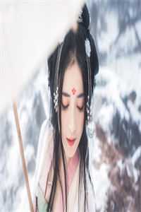 东方不败是男是女