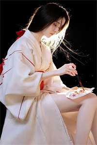 七彩的素描