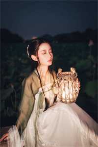 abbey brooks photo