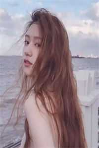 大胸姐妹中文字幕