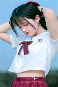 juliaann在沙发上