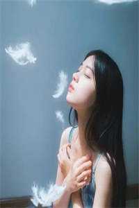 和闺蜜男朋友浴室疯狂