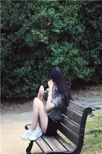 男女一边摸一边做爽的免费视频