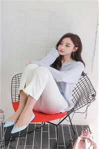 杨宗保征服八个寡妇