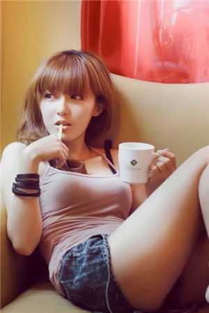 曜给西施焯的脸红
