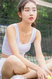 美女扒开尿口让男人桶