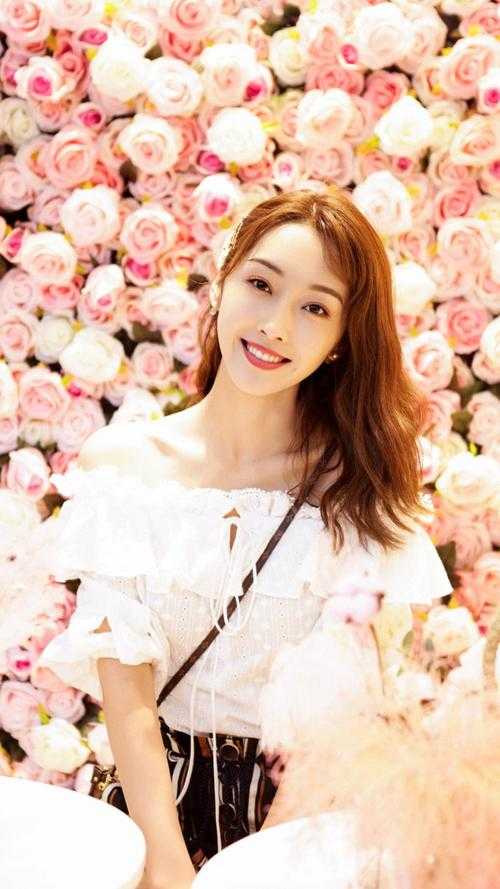 美女动态