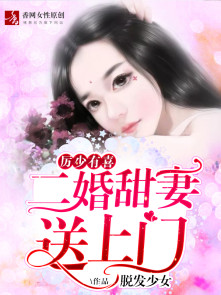 一男一女演示避孕套